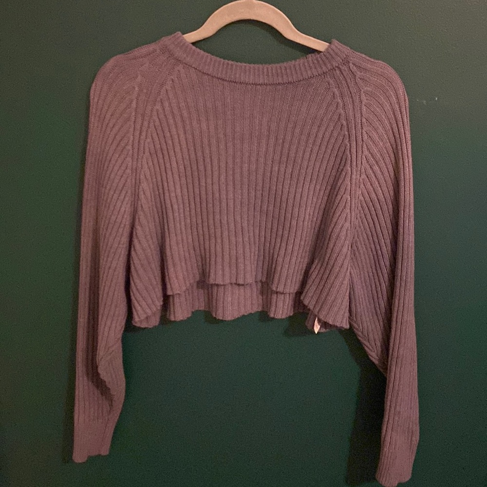 Cropped sweater